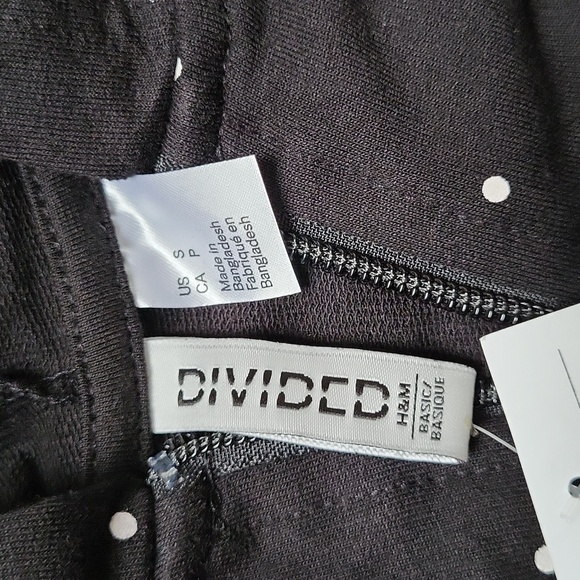 NWT! H&M Black and White Polka Dot Hoodie! Size Small! - Picture 5 of 7